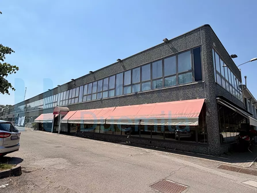 Immagine 34 di Attività commerciale in vendita  a Valsamoggia