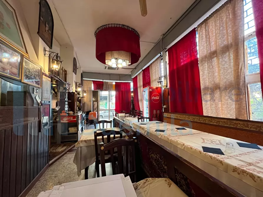 Immagine 3 di Bar / Ristorante in vendita  a Bologna