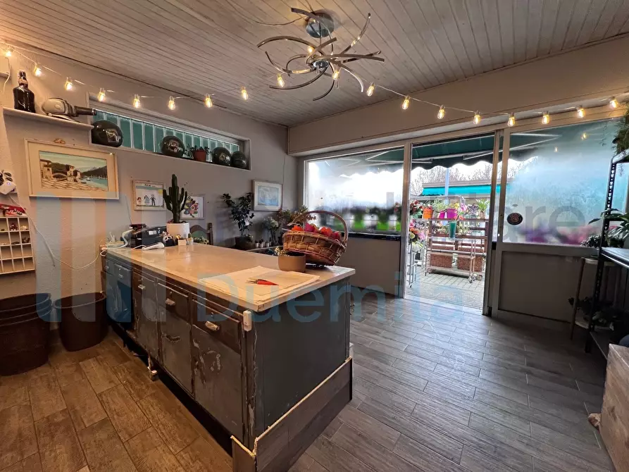 Immagine 7 di Attività commerciale in vendita  a Bologna