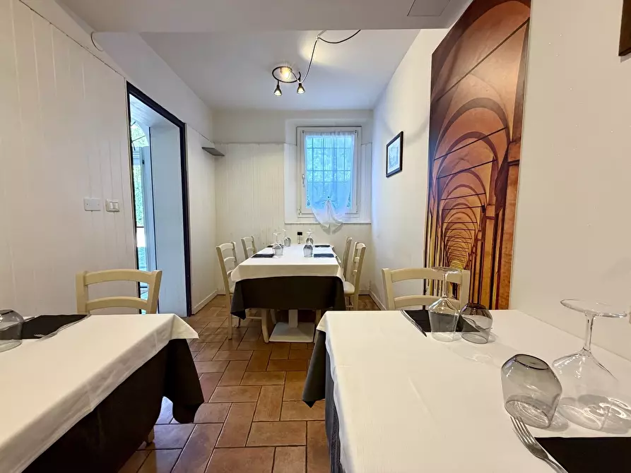 Immagine 12 di Bar / Ristorante in vendita  a Zola Predosa