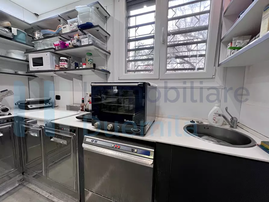 Immagine 13 di Bar / Ristorante in vendita  a Bologna