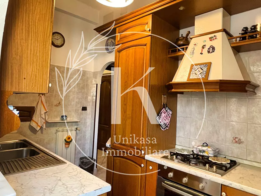 Immagine 19 di Quadrilocale in vendita  in Via Fiume 9 a Savona