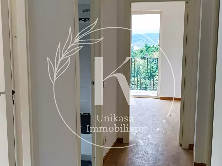 Immagine 24 di Villetta a schiera in vendita  in Via Valcada a Savona