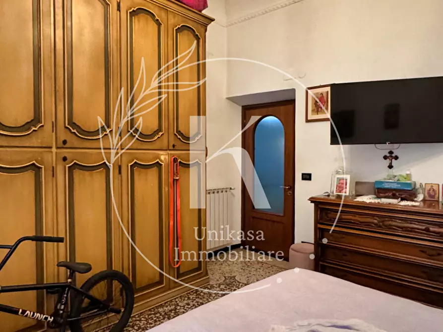 Immagine 15 di Pentalocale in vendita  in Via Bartolomeo Guidobono 3 a Savona
