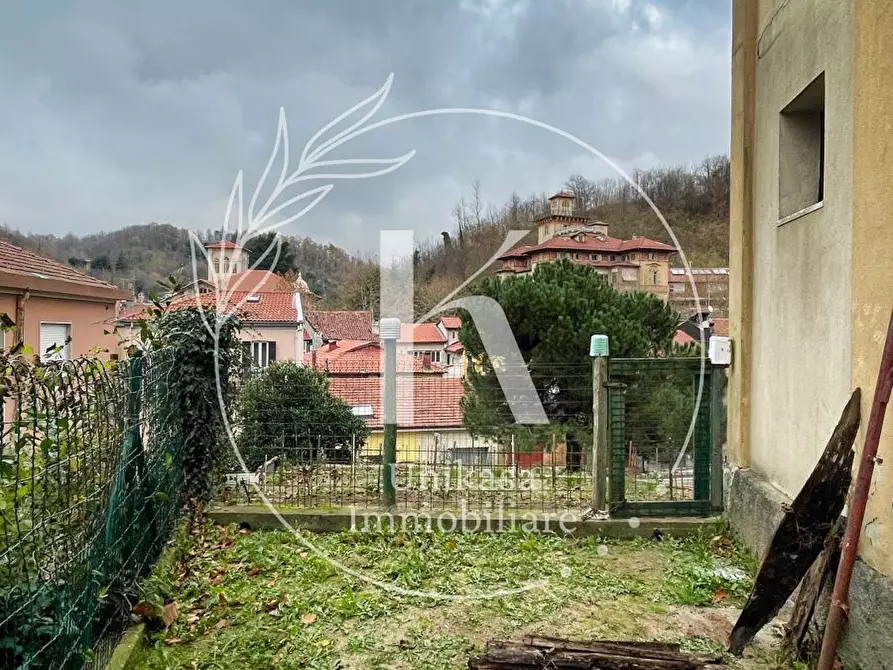 Immagine 1 di Quadrilocale in vendita  in Via Roma a Altare