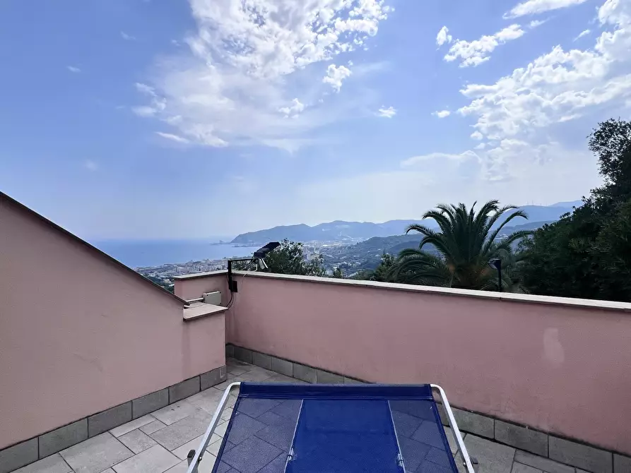 Immagine 23 di Villa in vendita  in Via Alla Strà a Savona