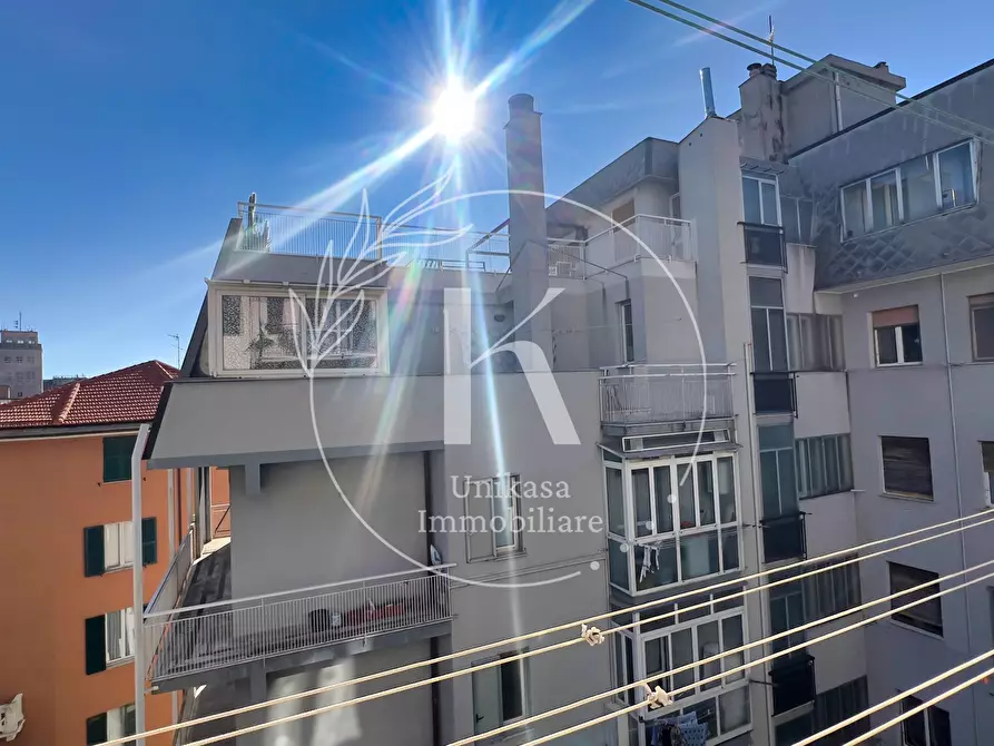 Immagine 21 di Quadrilocale in vendita  in Via Giuseppe Cesare Abba a Savona