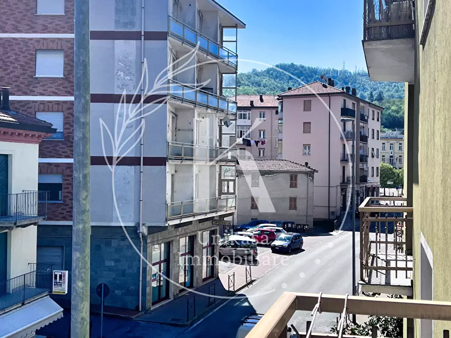 Immagine 8 di Quadrilocale in vendita  in Via Padre Garello a Cengio
