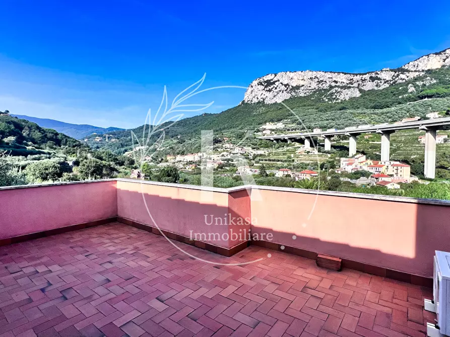 Immagine 36 di Villa in vendita  in Via per Calice a Finale Ligure