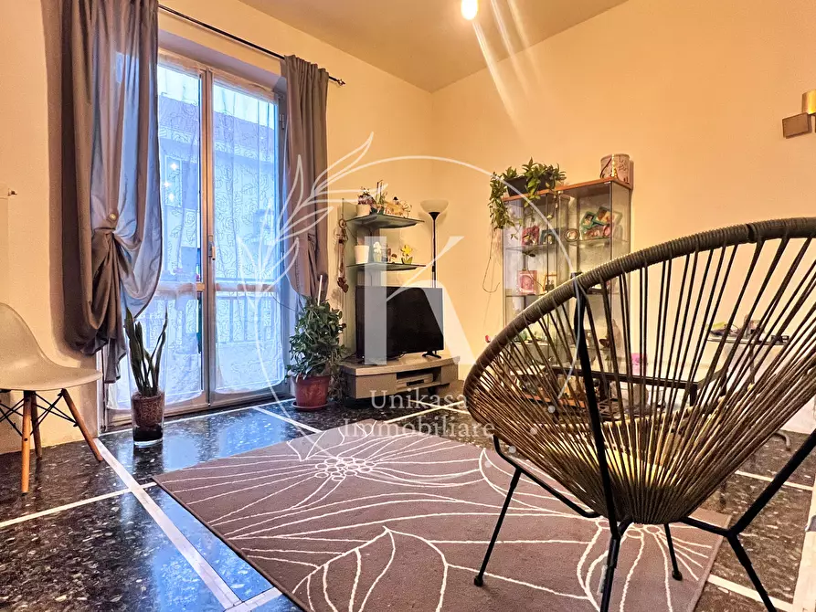 Immagine 1 di Trilocale in vendita  in Via Giuseppe Cesare Abba a Savona