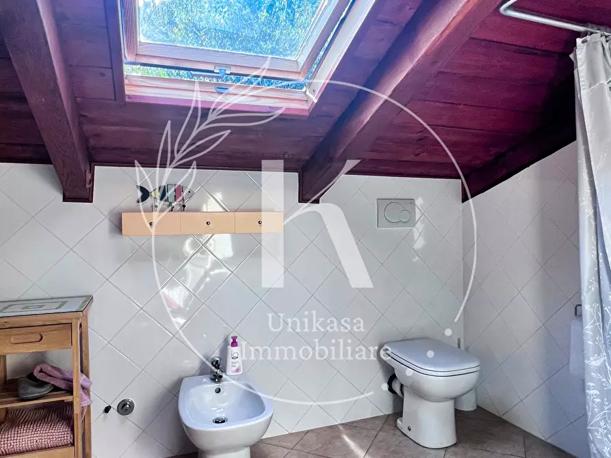 Immagine 37 di Villa in vendita  in Via per Calice a Finale Ligure