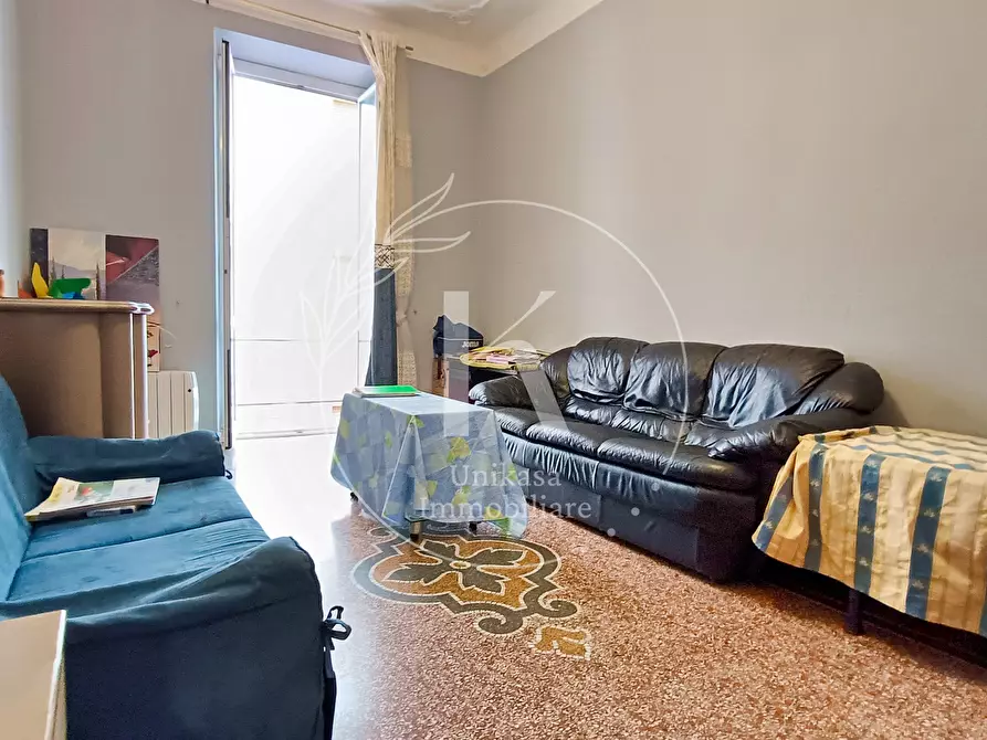 Immagine 22 di Pentalocale in vendita  in Via Santorre di Santarosa 3 a Savona