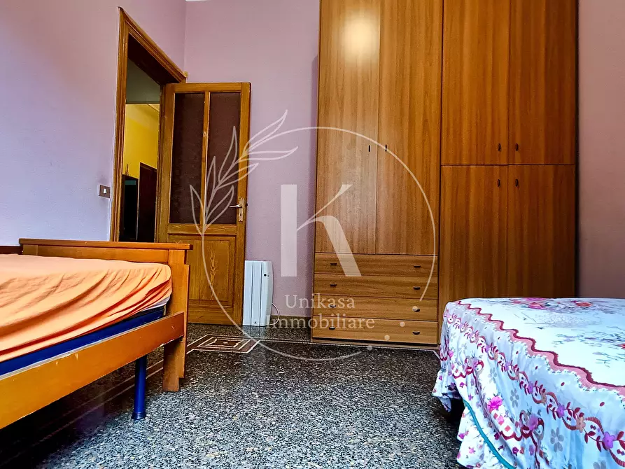 Immagine 11 di Pentalocale in vendita  in Via Santorre di Santarosa 3 a Savona