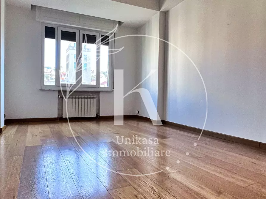 Immagine 20 di Pentalocale in vendita  in Piazza Aurelio Saffi a Savona