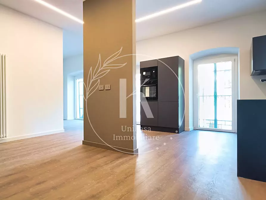 Immagine 7 di Trilocale in vendita  in Via Monturbano a Savona