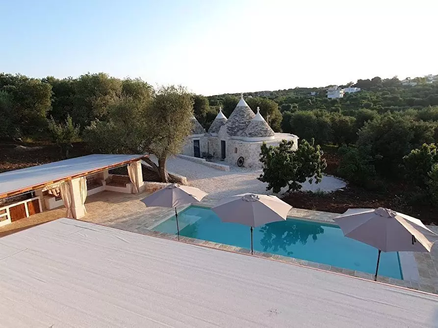 Immagine 3 di Villa in vendita  in CONTRADA  PASCAROSA a Ostuni