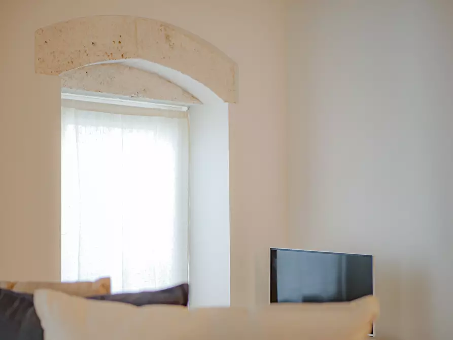 Immagine 32 di Palazzo in vendita  in Via Cattedrale a Ostuni