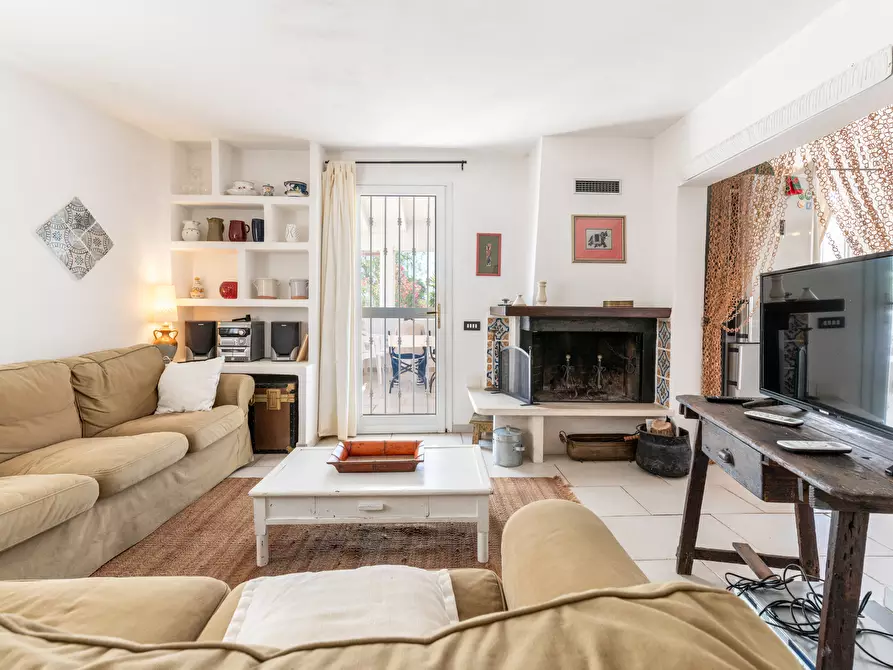 Immagine 49 di Villa in vendita  in contrada san benedetto a Ostuni