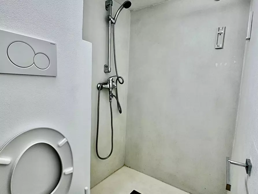 Immagine 10 di Casa indipendente in vendita  in Piazzale Domenico Colucci a Ostuni