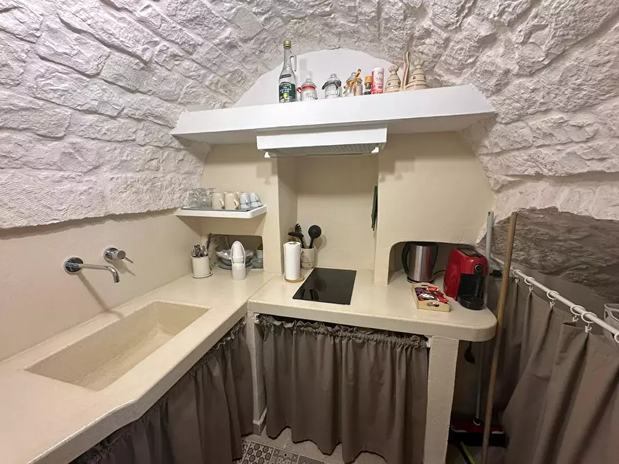 Immagine 15 di Casa indipendente in vendita  in Via Carlo Cattaneo a Ostuni