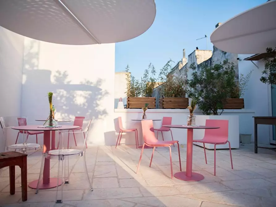 Immagine 5 di Palazzo in vendita  in Piazza 'Nzegna a Carovigno