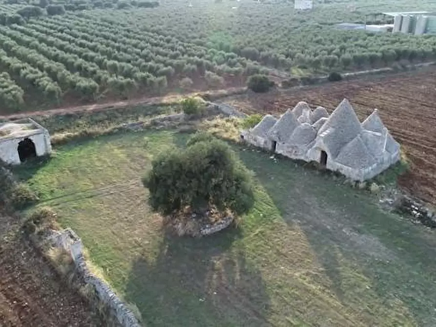 Immagine 1 di Casa indipendente in vendita  in Strada Statale 16 Adriatica a Ostuni