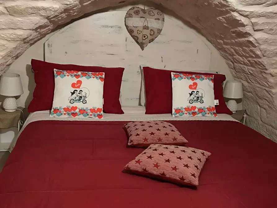 Immagine 39 di Casa indipendente in vendita  in Via Roma a Ostuni