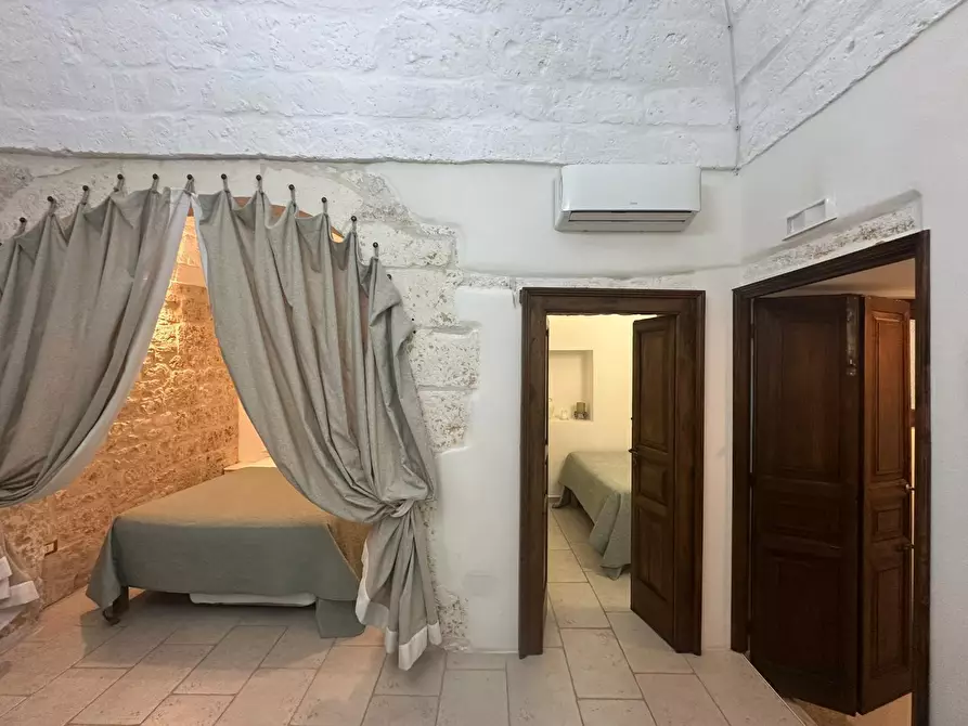 Immagine 38 di Casa indipendente in vendita  in Via Roberto Guiscardi a Ostuni
