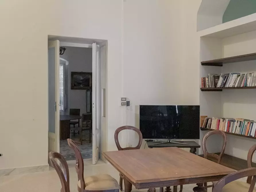 Immagine 7 di Palazzo in vendita  in Via Martiri di Kindu a Ostuni