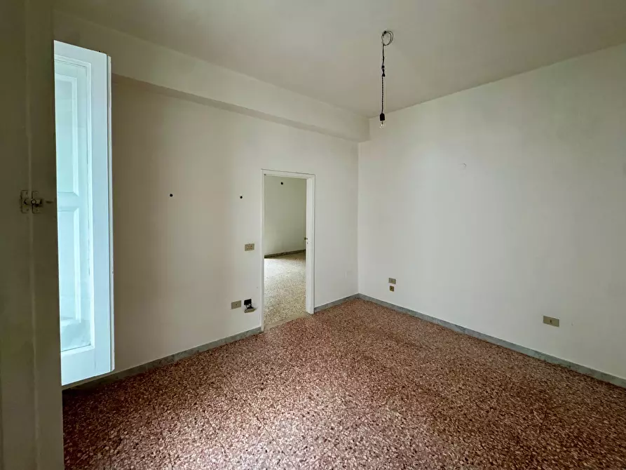 Immagine 26 di Appartamento in vendita  in Via Padre Serafino Tamborrino a Ostuni