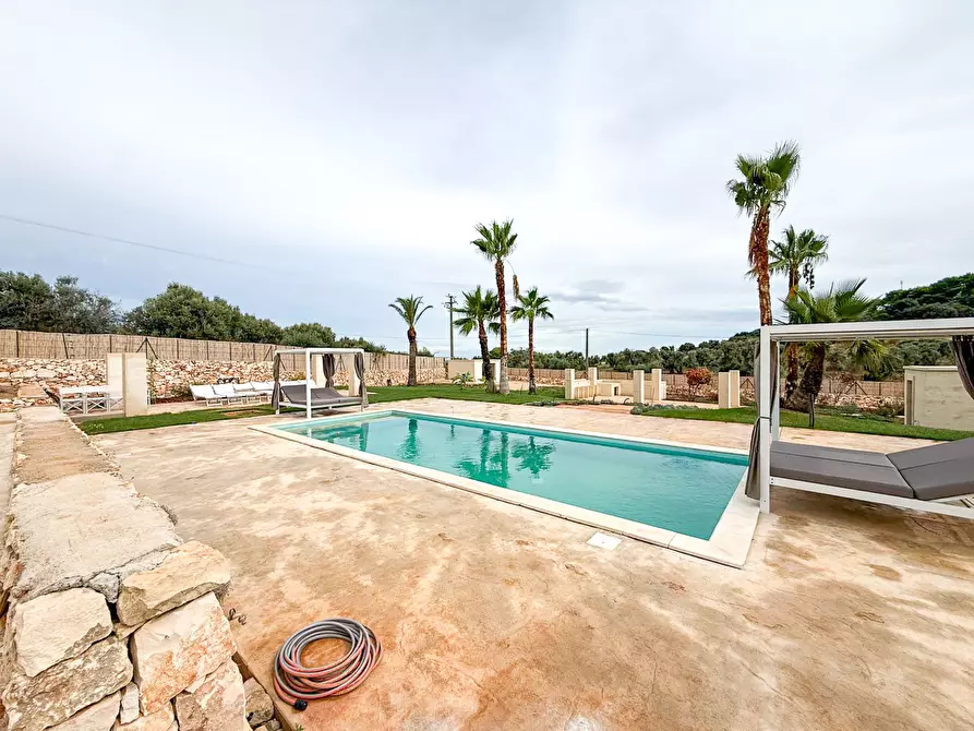 Immagine 12 di Villa in vendita  in la rupe a Ostuni