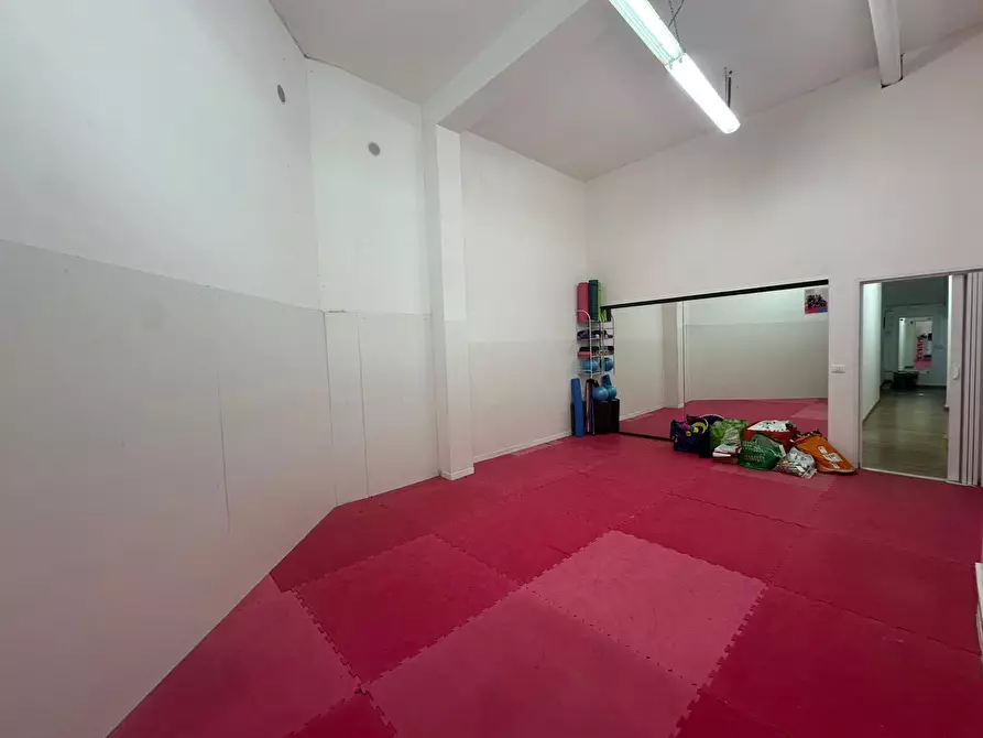 Immagine 26 di Bilocale in vendita  in Corso Giuseppe Mazzini a Ostuni