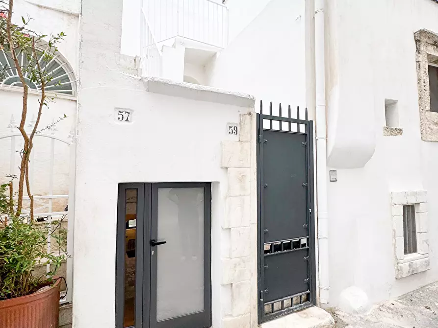 Immagine 2 di Casa indipendente in vendita  in Via leonardo clemente a Ostuni