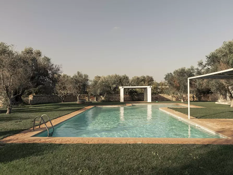 Immagine 18 di Villa in vendita  in Strada Provinciale 46 a San Vito Dei Normanni