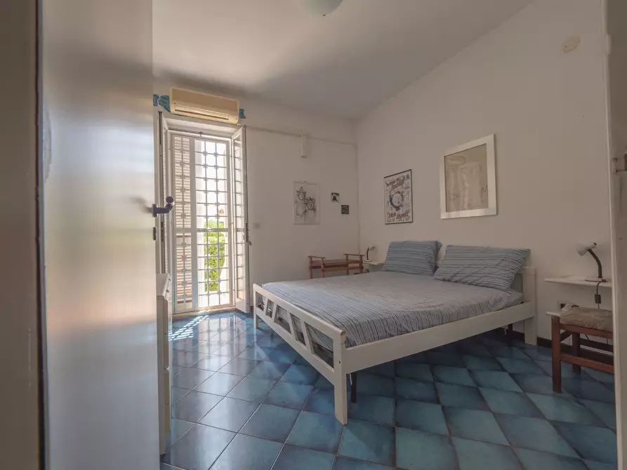 Immagine 27 di Villa in vendita  in Via del Procaccia 19 a Ostuni