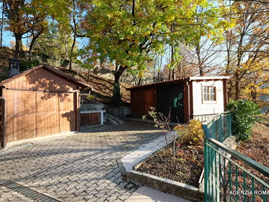 Immagine 31 di Villa in vendita  in Località Brigiola 28 a Sassello