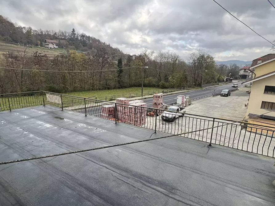 Immagine 2 di Porzione di casa in vendita  in SP334 9 a Sassello