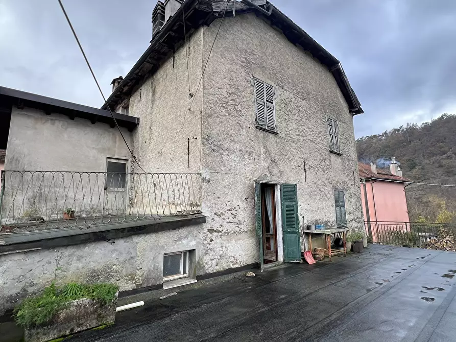 Immagine 8 di Porzione di casa in vendita  in SP334 9 a Sassello