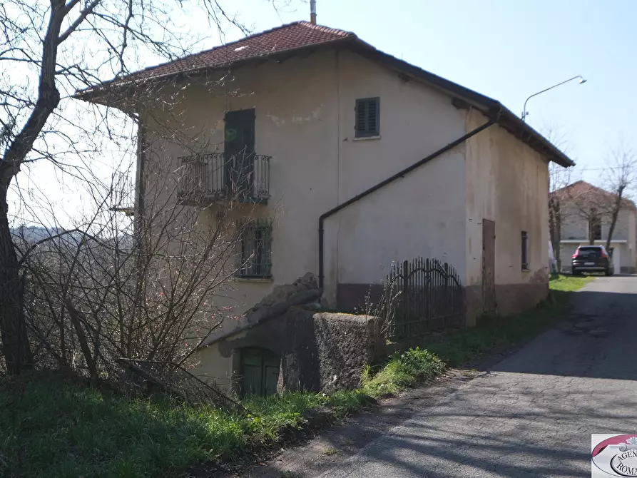 Immagine 11 di Rustico / casale in vendita  in SP216 6 a Pareto