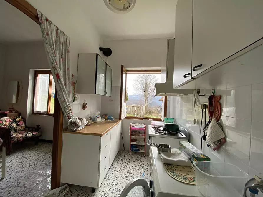 Immagine 4 di Appartamento in vendita  in Via Vassuria 1 a Urbe