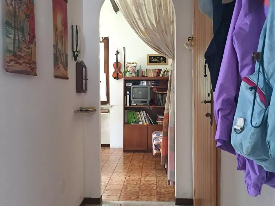 Immagine 5 di Appartamento in vendita  a Urbe