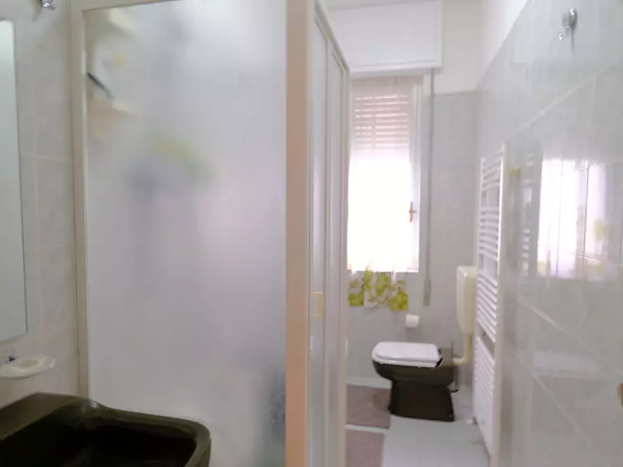 Immagine 12 di Trilocale in vendita  in Via Giuseppe Garibaldi 70 a Albisola Superiore