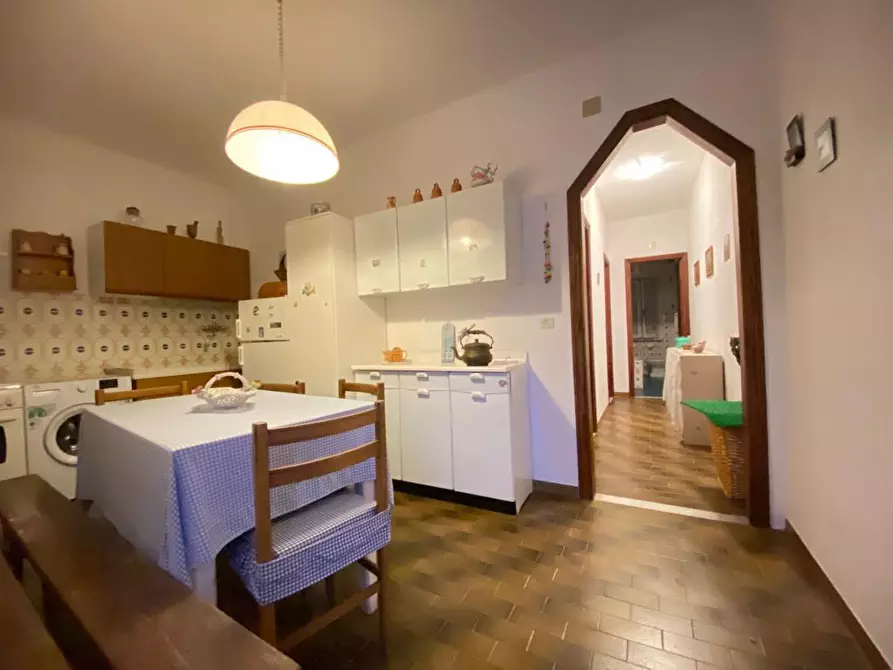 Immagine 6 di Casa trifamiliare in vendita  in via Vara Superiore 86 a Urbe