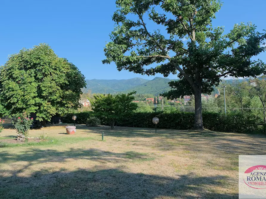 Immagine 9 di Villa in vendita  a Sassello