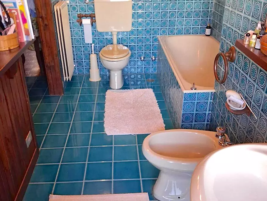 Immagine 28 di Casa indipendente in vendita  a Sassello