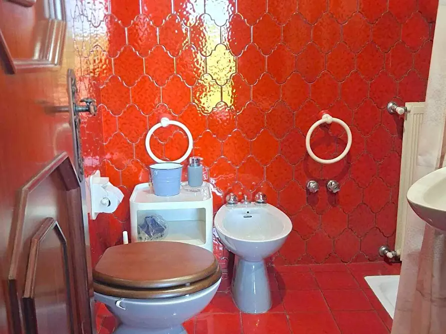Immagine 36 di Casa indipendente in vendita  a Sassello