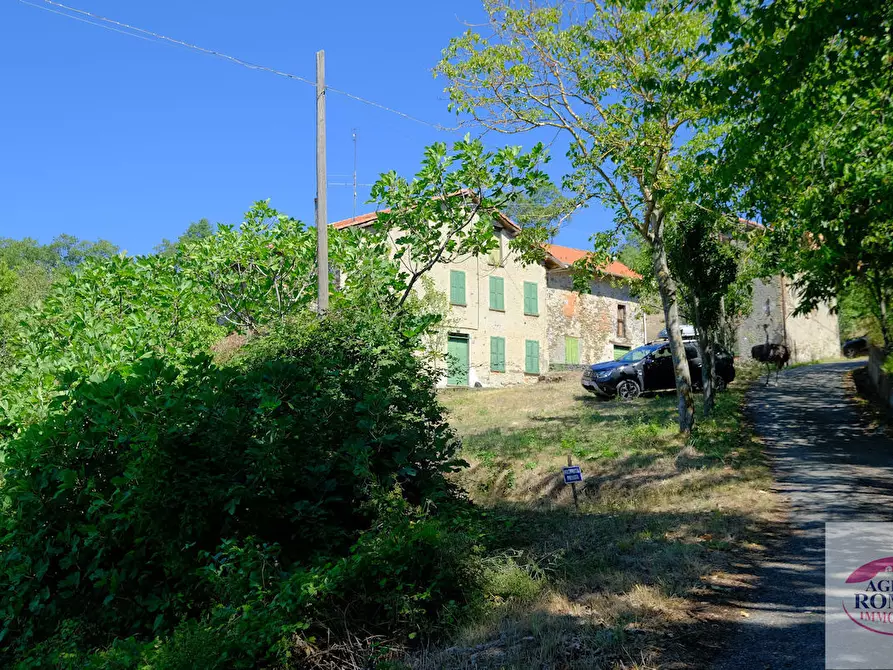 Immagine 3 di Rustico / casale in vendita  in regione Pianlago 110 a Ponzone