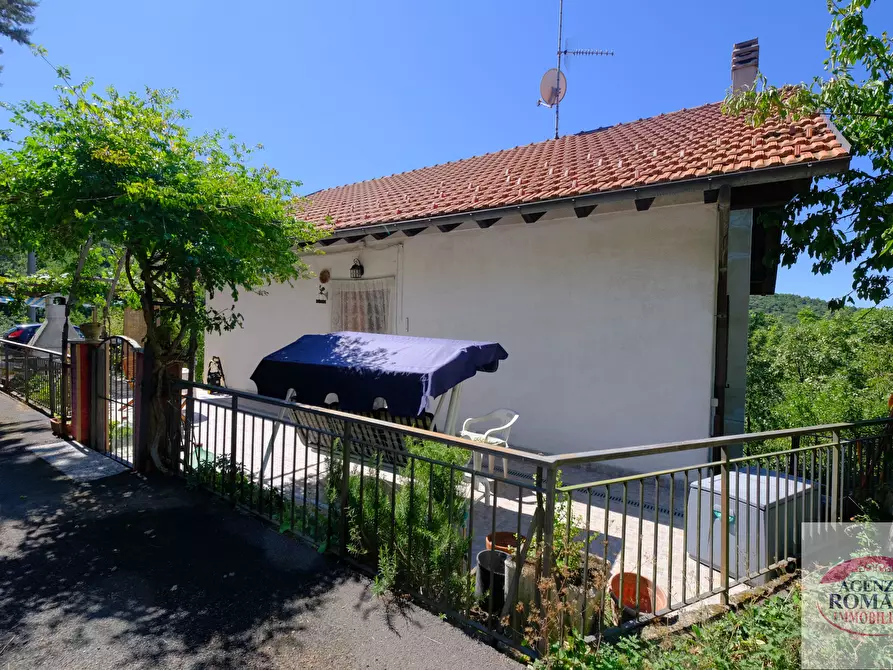 Immagine 5 di Casa indipendente in vendita  in Località Pian d'Anselmo 6 a Sassello