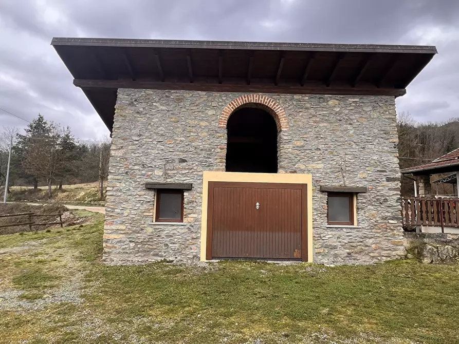 Immagine 28 di Rustico / casale in vendita  in Strada Galli 88 a Ponzone