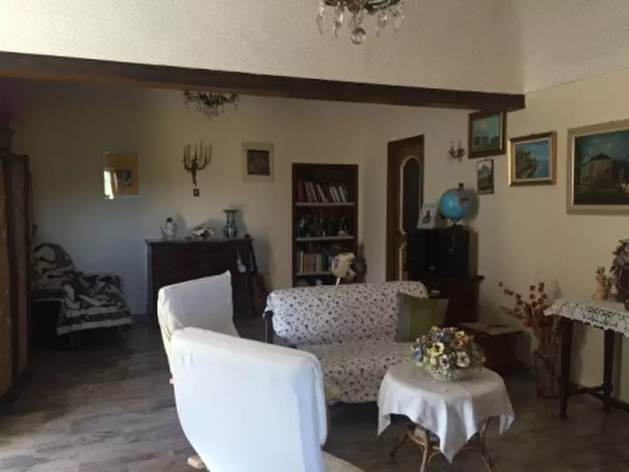 Immagine 10 di Porzione di casa in vendita  a Acqui Terme